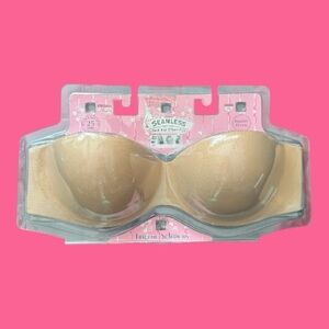 Lingerie Solutions - Backless Strapless Bra, Nude B